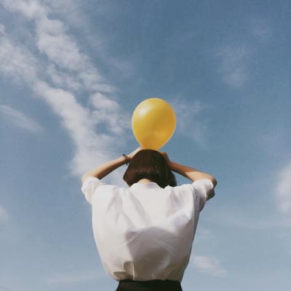 18张高清好看的短发清纯女生头像合集