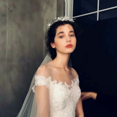 适合成熟女生的微信头像合集 26张氛围感拉满