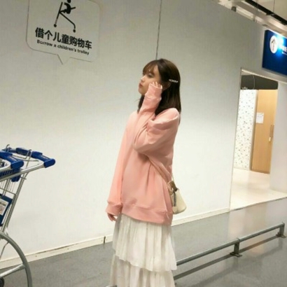 36张高清时尚闺蜜头像 一人一张的QQ女生头像合集