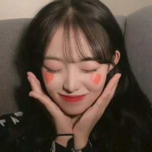 18张高清甜美女生头像合集 可爱感直接拉满