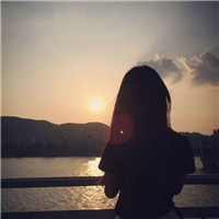 24张氛围感拉满的女生夕阳头像 每张都超有意境