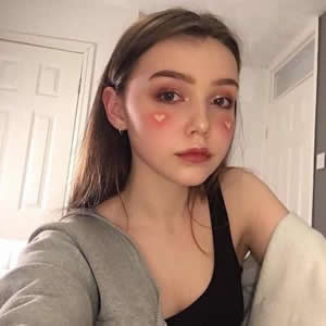 16张高清好看的个性欧美女生QQ头像合集