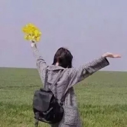 12张高清女头背影小清新真实头像合集