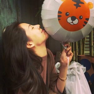 女生头像合集来啦！16张高清唯美又时尚的女生头像图