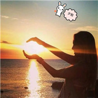 24张氛围感拉满的女生夕阳头像 每张都超有意境