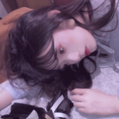 女生侧颜唯美头像合集 34张高清氛围感女生侧颜头像分享