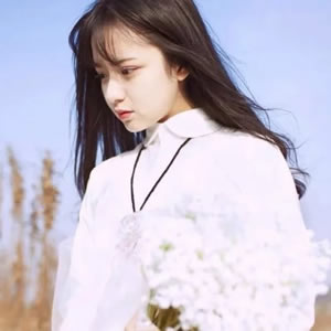 18张高清清纯阳光女生头像 小清新唯美意境感拉满