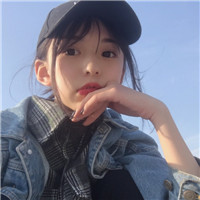 18张青春感拉满！戴棒球帽的女生头像合集