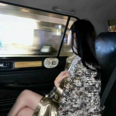 17张高清霸气社会风女生微信头像合集