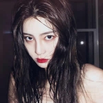 16张高清霸气快手女生头像 超飒超有气场