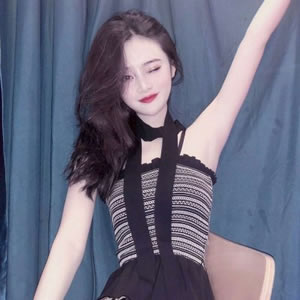 16张高清成熟优雅气质女生头像，性感氛围感拉满