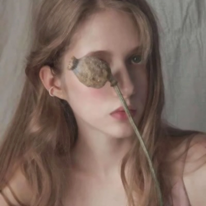 36张高清好看的女生时尚美妆头像图 速来收藏