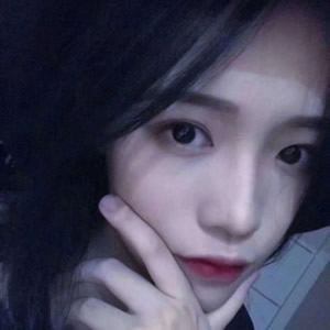 高冷又带点小性感！这套霸气御姐女生头像太绝了（14张）
