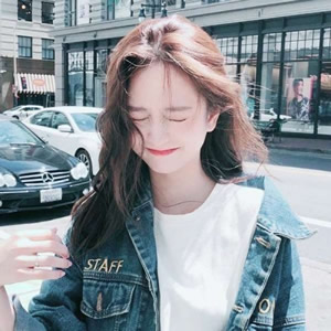 女生微信时尚头像合集 12张简约大气又带气场的女生头像