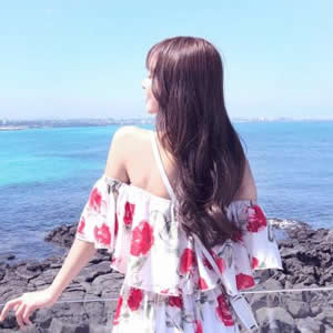 女生海边背影微信头像来啦！16张高清小清新氛围感图直接存