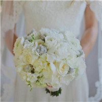 手捧花女生头像合集！18张清新唯美的氛围感头像图