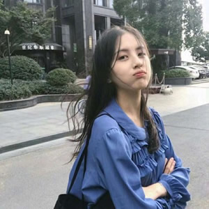 18张高清有气质的真人小清新女生微信头像