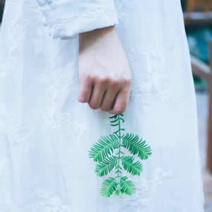 18张文艺感拉满的小清新女生部位头像