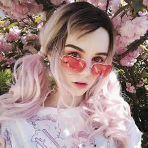 微信欧美高冷女生头像 18张高清好看的欧美范微信头像合集