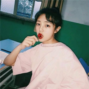 12张高清小清新女生微信头像 好看又百搭