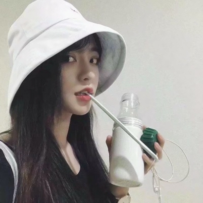 超拽又霸气！27张最新高清高冷女生帅气头像合集