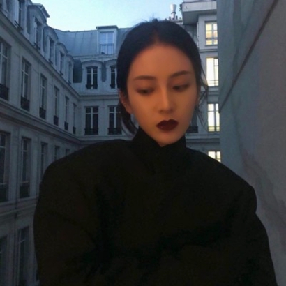 又美又飒！27张高清拽酷真人女生头像合集