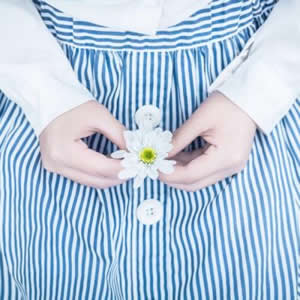 18张文艺感拉满的小清新女生部位头像