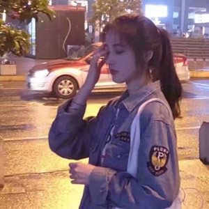 16张高清女生头像合集 气质优雅又自带个性时尚感