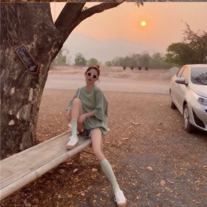 女生小清新唯美高清头像合集！12张QQ女生头像直接存