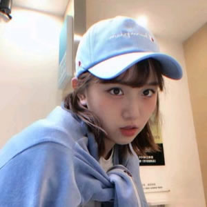 12张高清女生个性微信头像 氛围感直接拉满