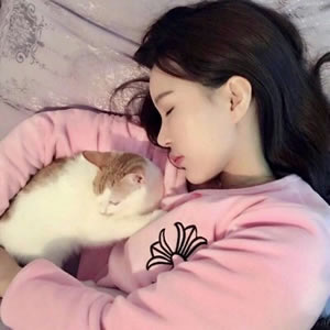 16张高清可爱单纯萌妹头像 干净又治愈的女生头像合集