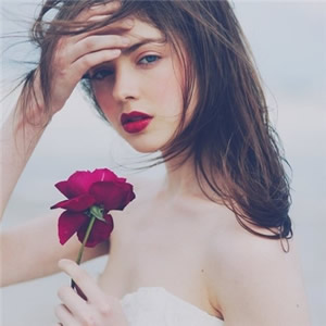 12张清新气质女生头像 干净耐看的氛围感头像合集