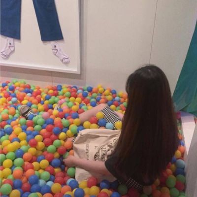 微信头像女生唯美背影 24张高清好看的精选合集来了