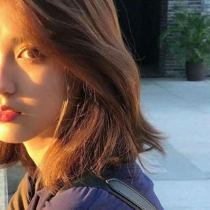 女生头像合集来啦！16张高清唯美又时尚的女生头像图