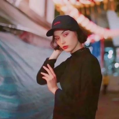 12张高清小清新女生网图头像 好看又治愈