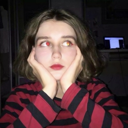 34张高清好看的外国网红女生头像合集