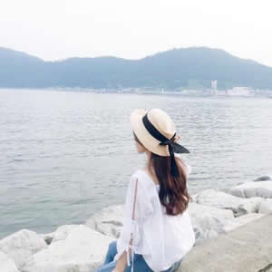女生海边背影QQ头像 16张高清唯美氛围感素材