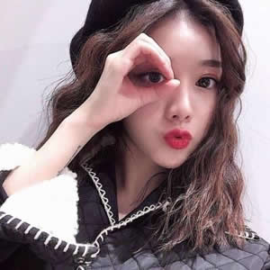 16张软萌娇羞的清纯女生头像 自带撒娇感的卖萌款