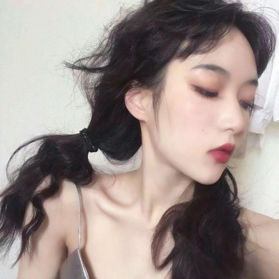 成熟气质女生微信头像！39张高清有女人味的成熟女性头像合集