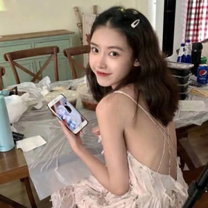 热门可爱女生头像合集 共16张