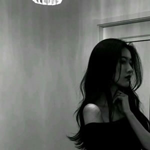 黑白氛围感女生QQ头像合集