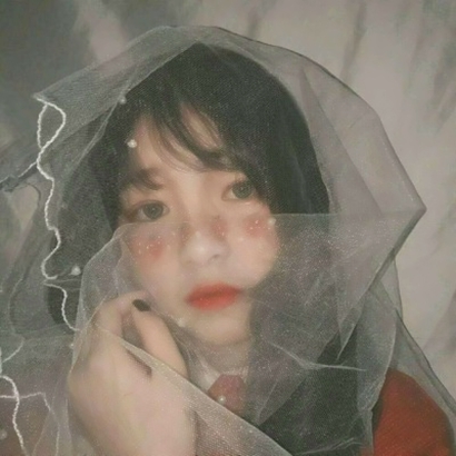 25张高清潮酷时尚女生头像合集