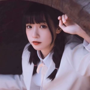 18张高清女生闺蜜头像合集