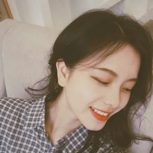 抖音热门女生头像合集 共15张