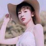 16张高清清新唯美清纯少女头像合集 女生头像素材库上新