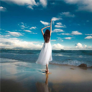 12张清新气质女生头像 干净耐看的氛围感头像合集