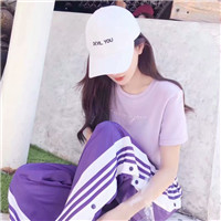 18张青春感拉满！戴棒球帽的女生头像合集
