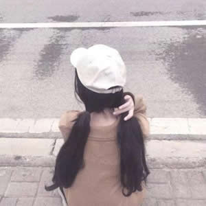 20张可爱小清新风格的女生闺蜜QQ头像