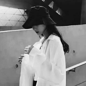 16张个性女头像合集 清新又唯美