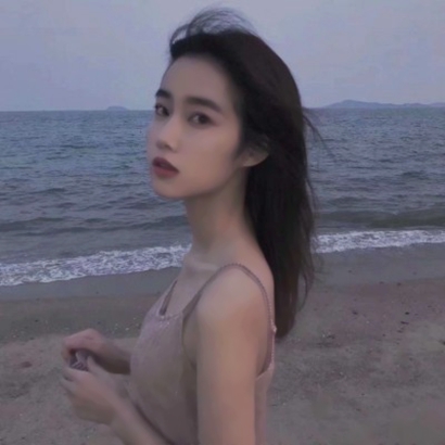 女生伤感孤独高清头像合集 藏着满溢的悲伤与孤单（共23张）